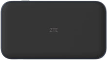 Carica l&#39;immagine nel visualizzatore di Gallery, ZTE MU5001 Nero Hotspot Pebble 5G 4G Categoria 22 WiFi 6 Batteria da 4500 mAh con ricarica rapida
